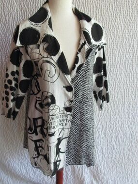 Black White Art Shirt Top S Lagenlook 3/4 Sleeve Top Buttons Feratelli